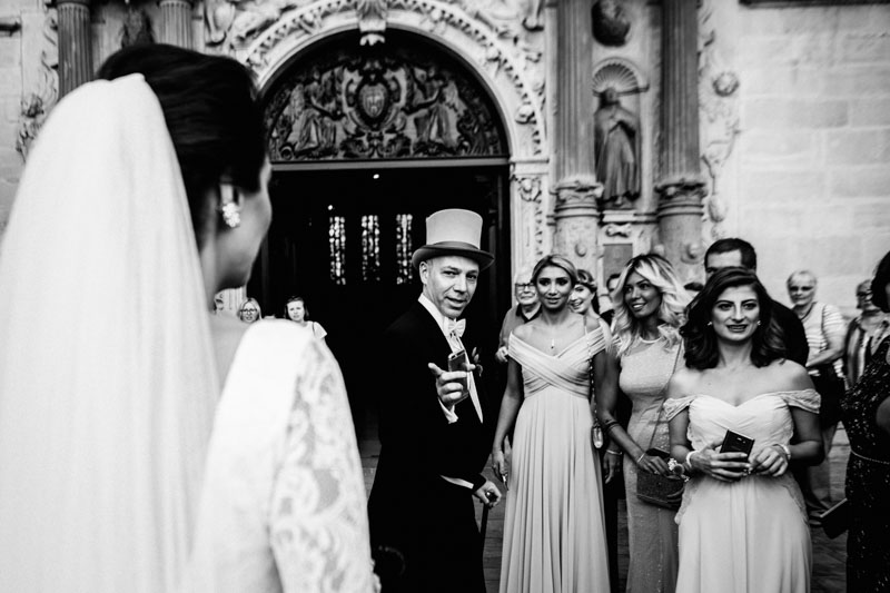 guests welcome the bride and groom at luxembourg church