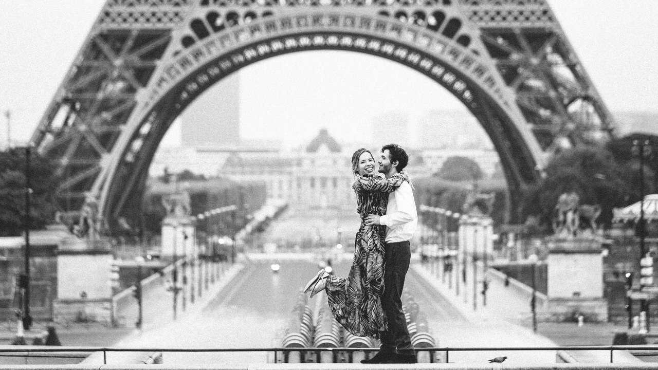 séance fiancailles au Trocadero de Paris